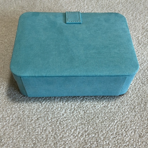 MELE & Co. Jewelry box NWT - Picture 4 of 9